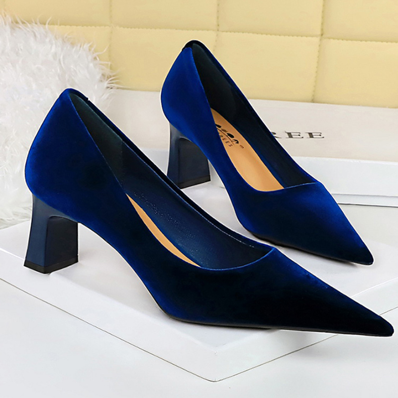 Women'S Shoes Navy Blue - Sepatu Wanita New Glam Velvet Hak