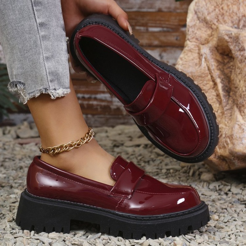 Patent Leather Pump - Sepatu Pantofel Hak Med Kulit Paten