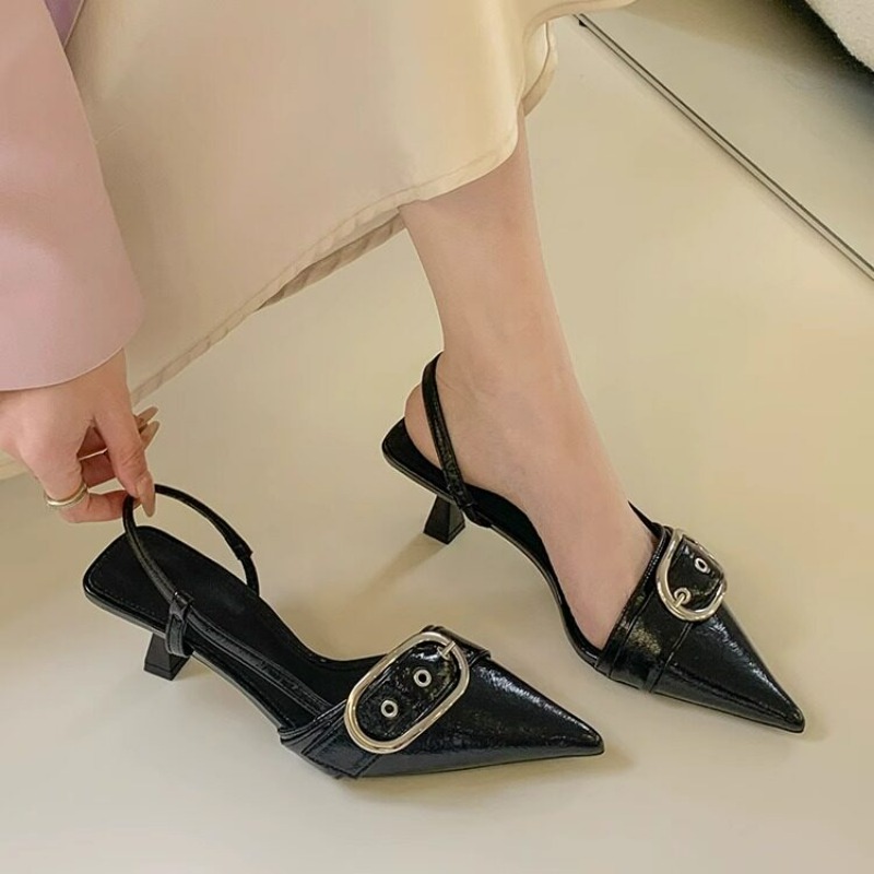 Sepatu Hak Tinggi Wanita Model - Patent Leather Pump ulasan dan harga