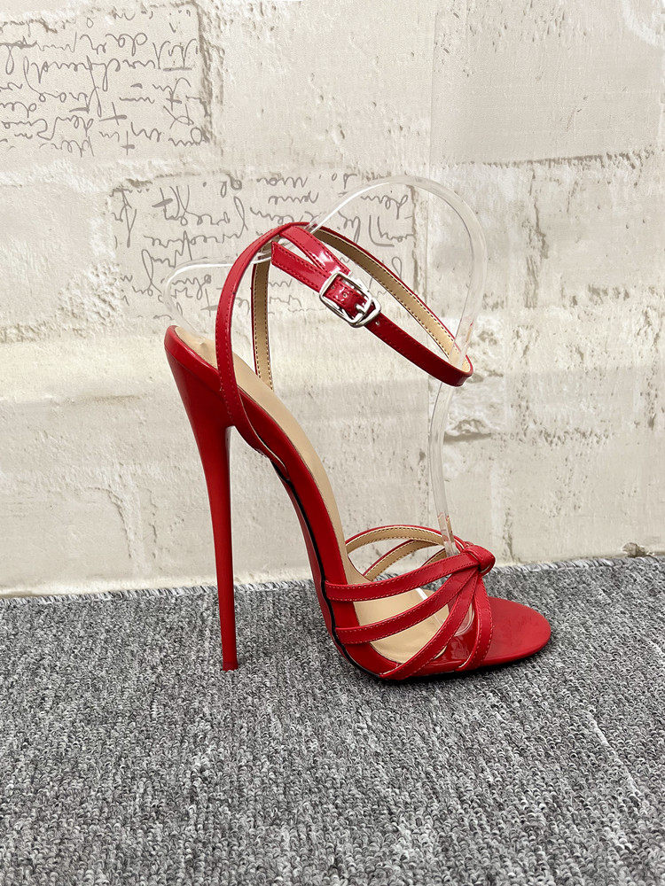 Sandal Hak Tinggi Super Seksi  - Patent Leather Pump ulasan dan harga