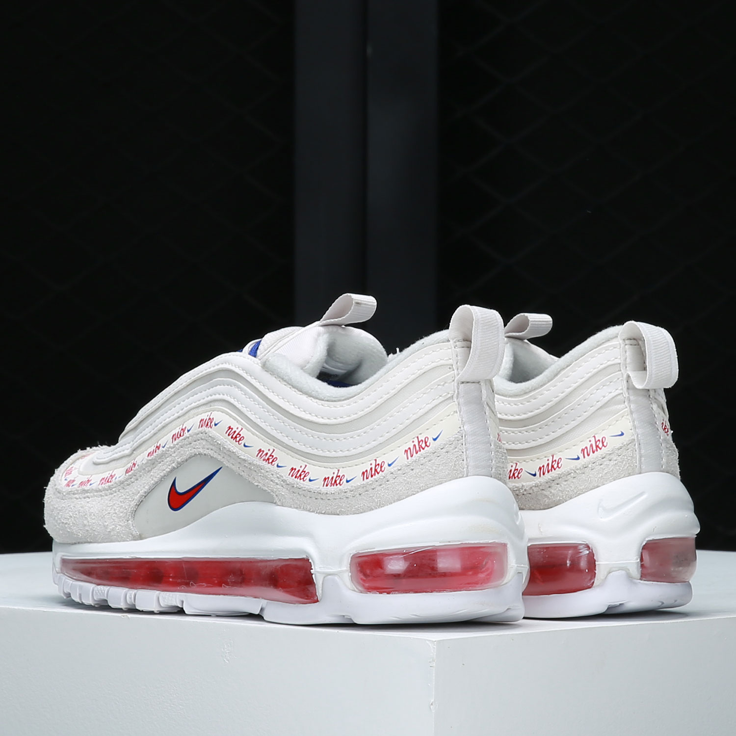 Sepatu olahraga berbantalan ud - Women'S Shoes Nike Air Max ulasan dan harga