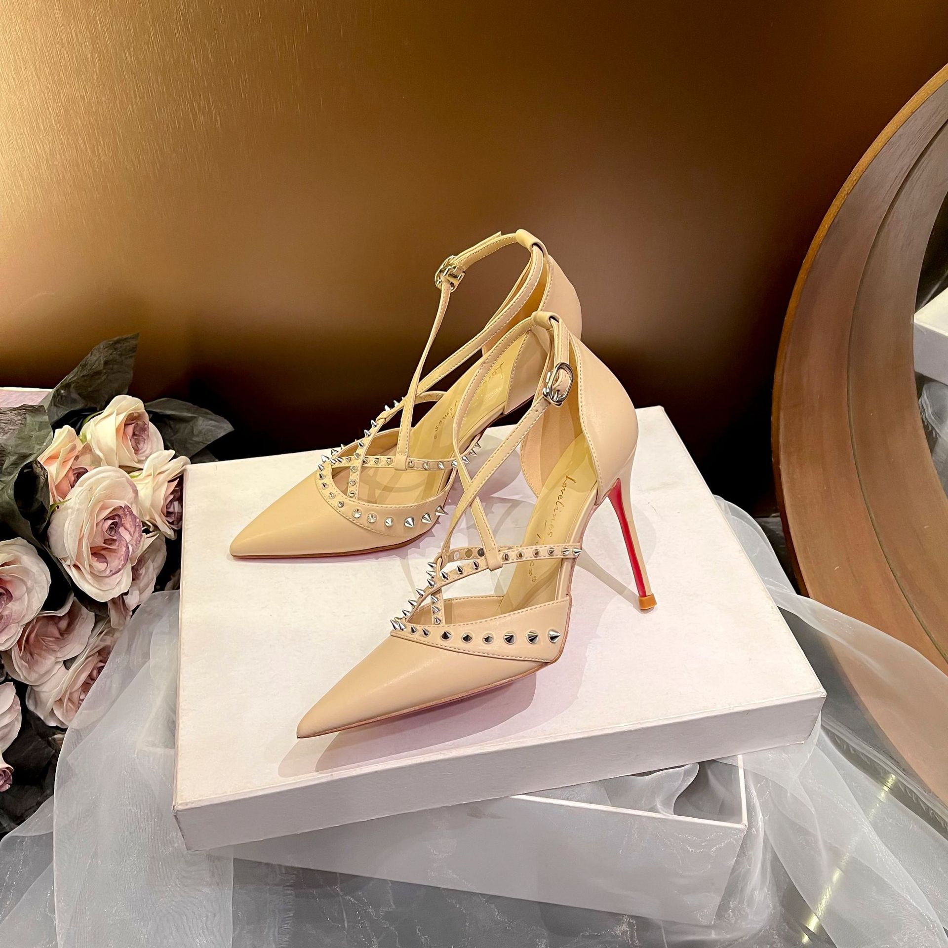Sandal Sepatu Wanita Retro Set - Women Shoes Sandals ulasan dan harga